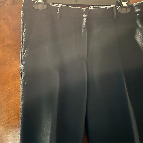 Theory size 4 black pant straight leg - Picture 2 of 2